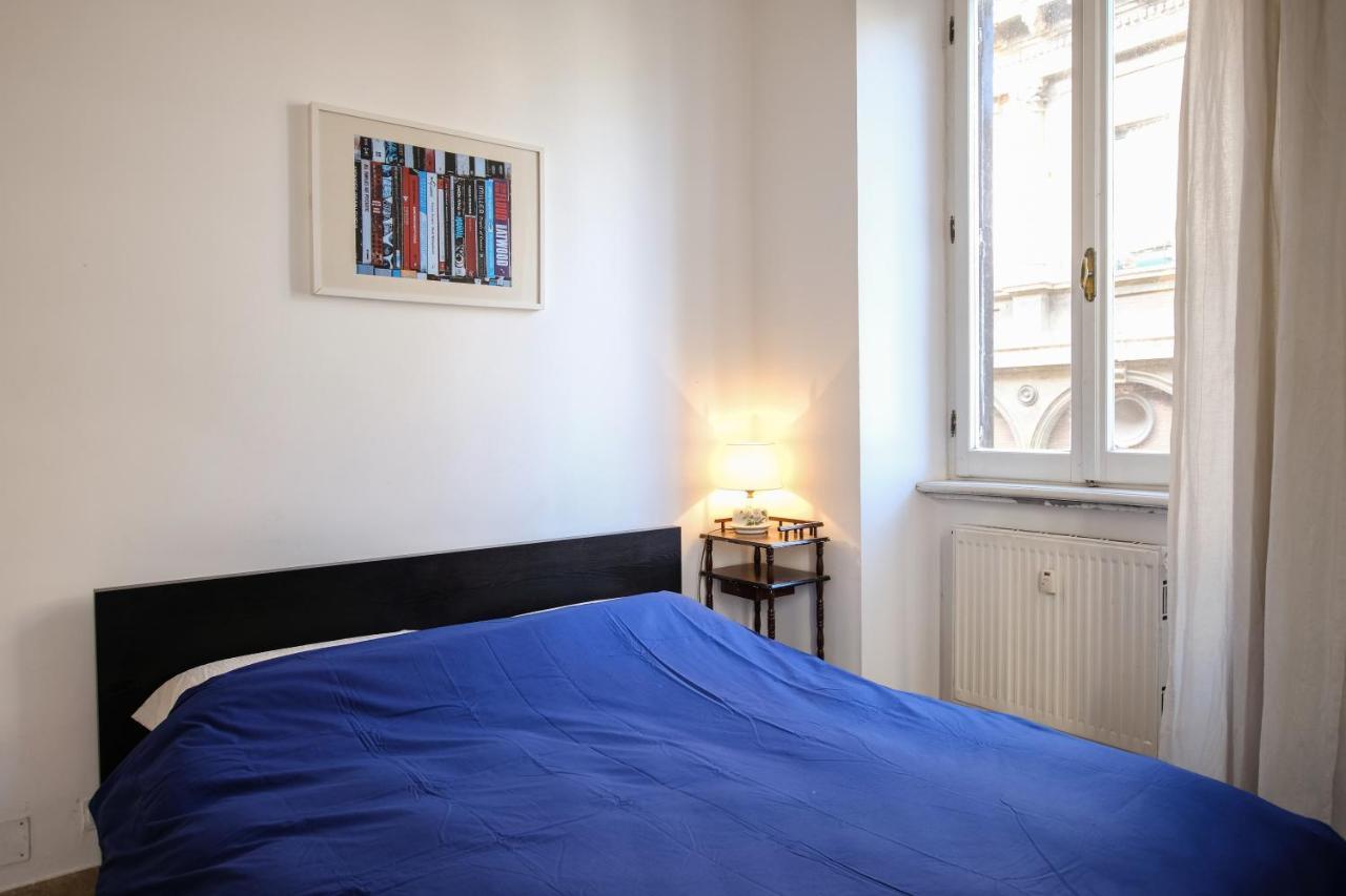 Spacious Apartment With Big Terrace At Colosseum 로마 외부 사진